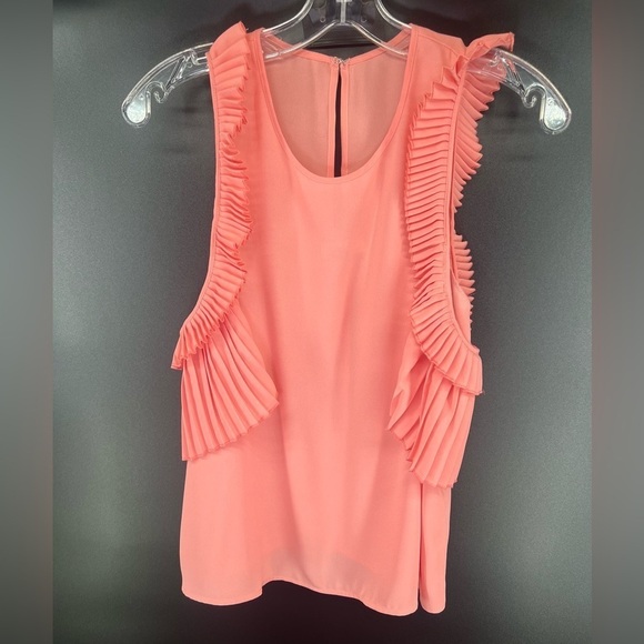 Delfi Collective Everly pleated ruffled cold shoulder tank top in “blush” size S - Picture 2 of 10